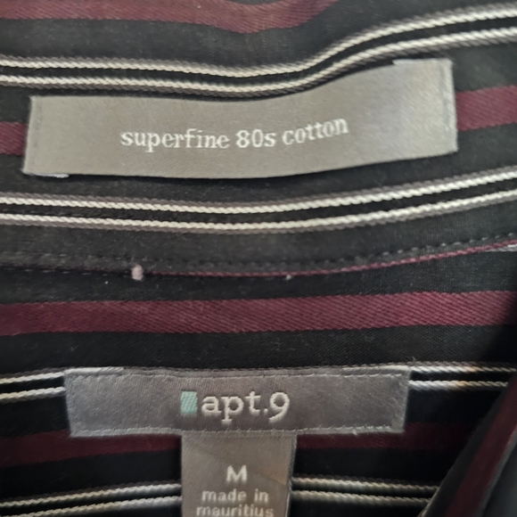 Vintage Mens Long Sleeved red black striped button down dress shirt - Picture 4 of 4